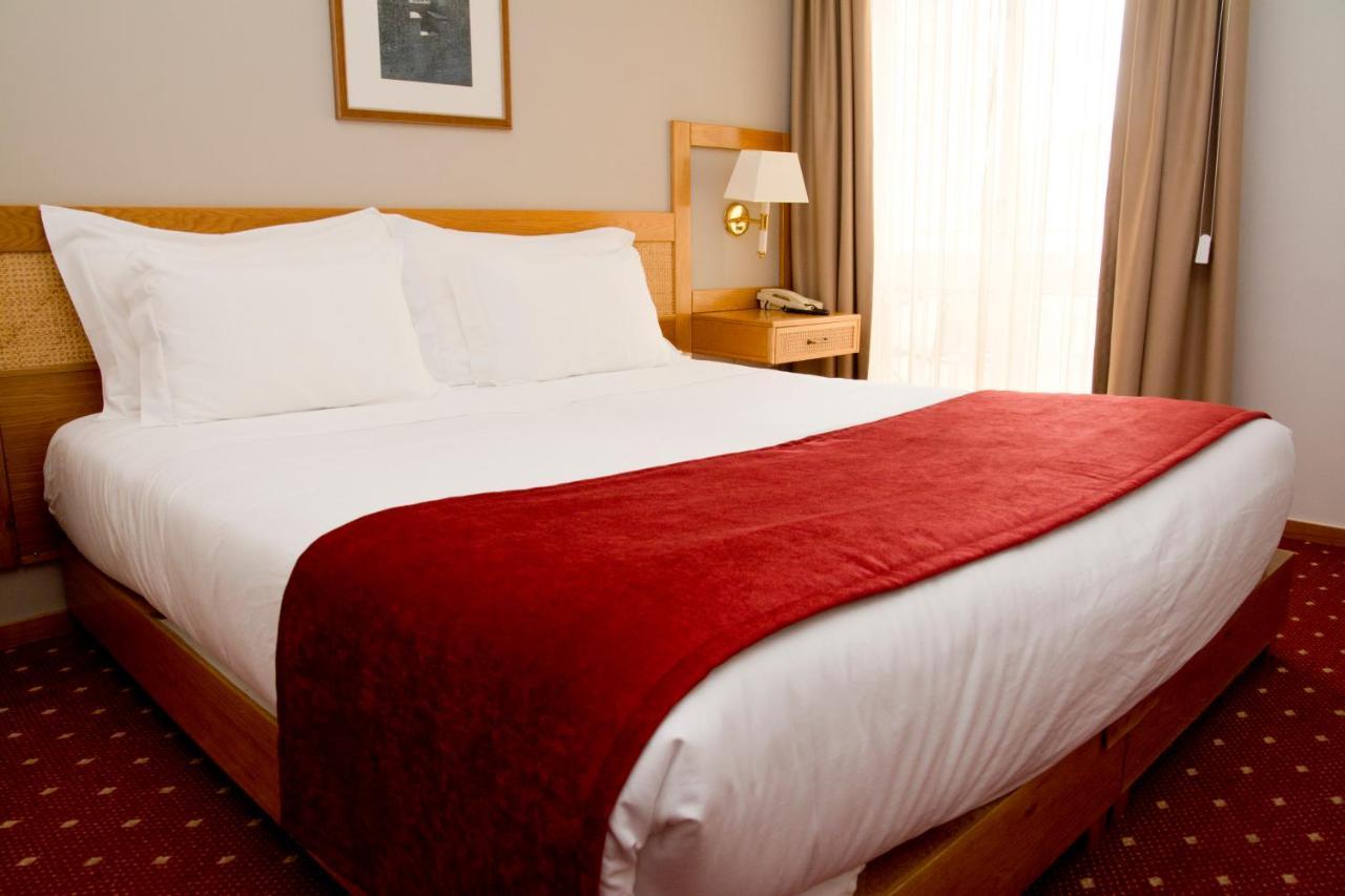 Hotel Rainha D. Amelia, Arts & Leisure Castelo Branco  Ngoại thất bức ảnh