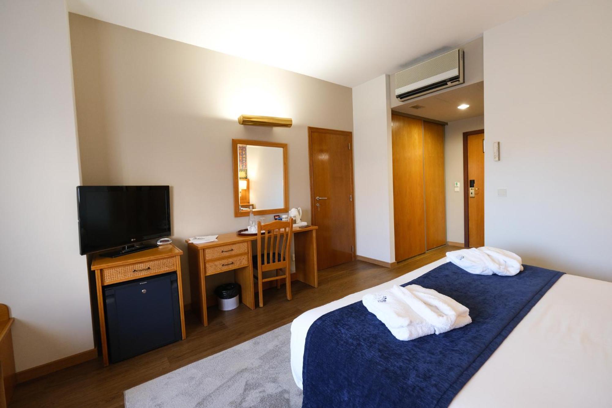 Hotel Rainha D. Amelia, Arts & Leisure Castelo Branco  Ngoại thất bức ảnh